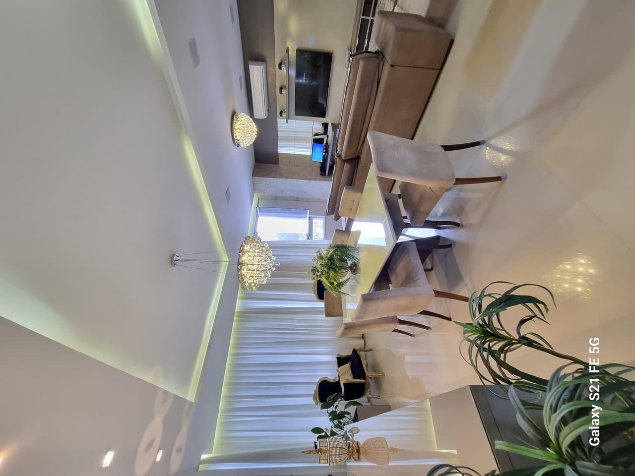 Apartamento de 3 quartos com 3 suítes e 136 m² em Bal. Camboriú