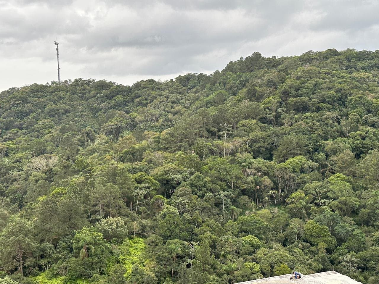 Apartamento de 3 quartos com 3 suítes e 134 m² em Bal. Camboriú