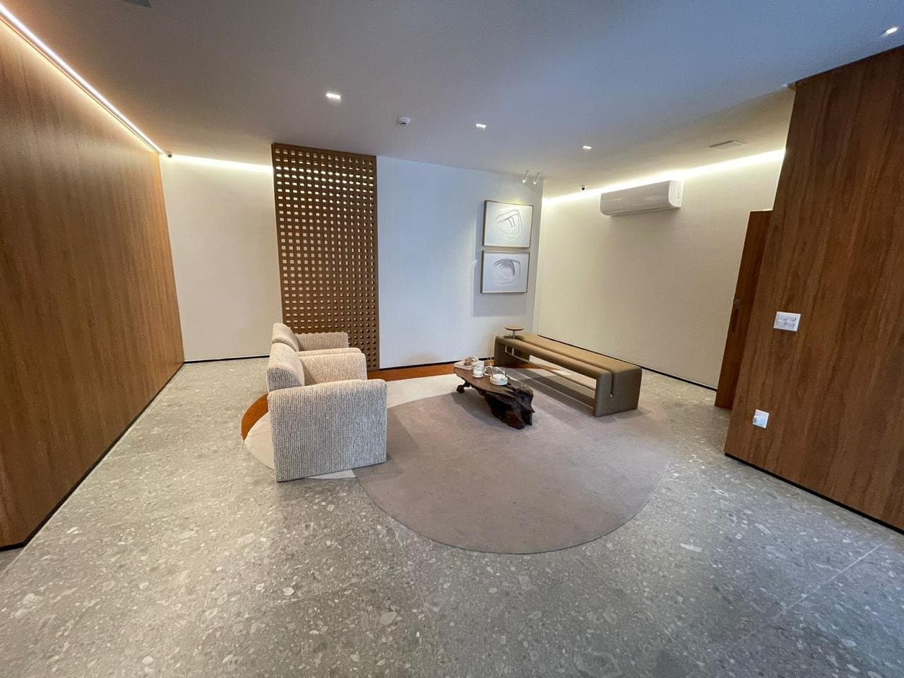Apartamento de 4 quartos com 2 suítes e 149 m² em Bal. Camboriú
