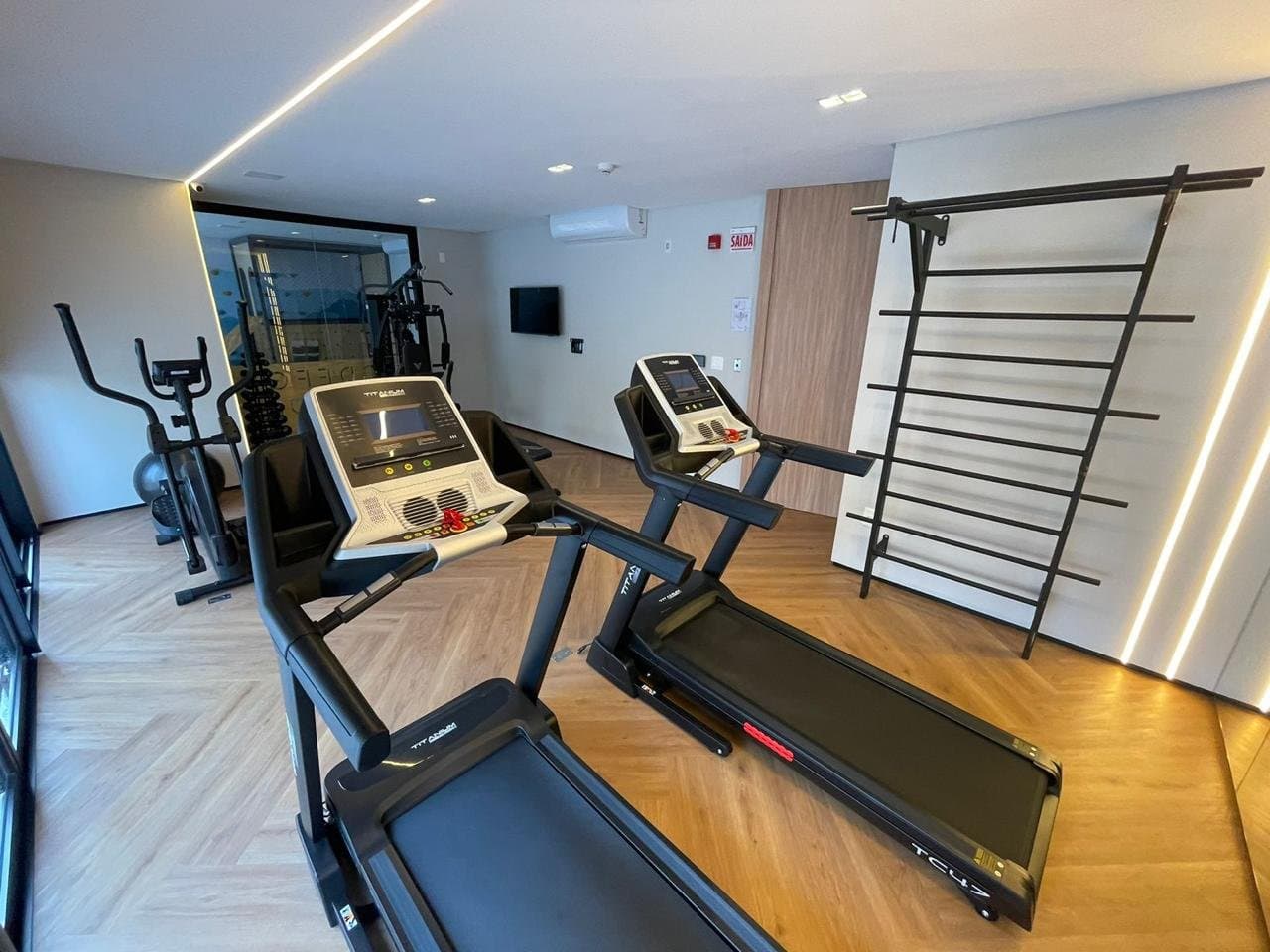 Apartamento de 4 quartos com 2 suítes e 149 m² em Bal. Camboriú