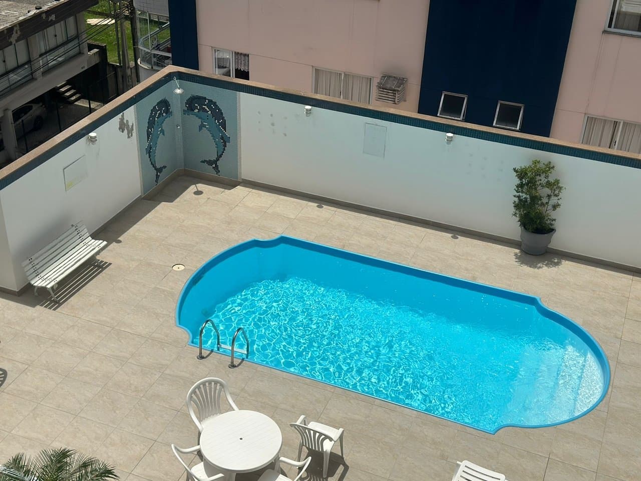 Apartamento de 3 quartos com 1 suíte e 100 m² em Bal. Camboriú