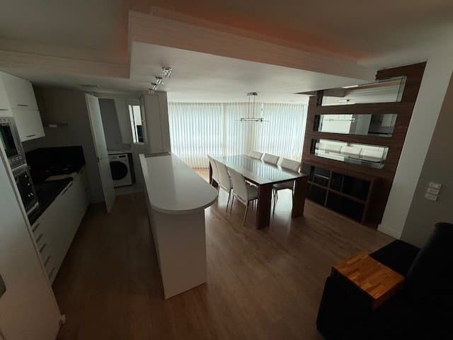 Apartamento de 3 quartos com 1 suíte e 100 m² em Bal. Camboriú