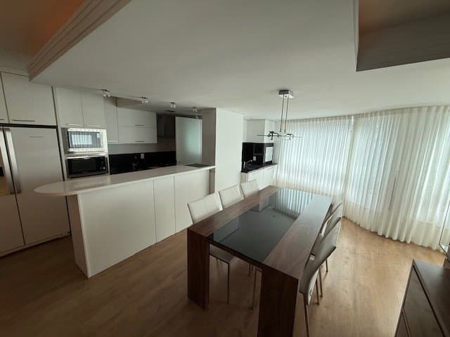 Apartamento de 3 quartos com 1 suíte e 100 m² em Bal. Camboriú