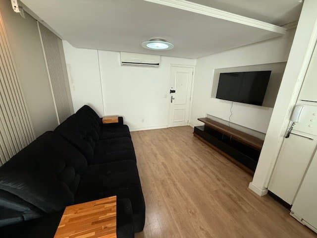 Apartamento de 3 quartos com 1 suíte e 100 m² em Bal. Camboriú