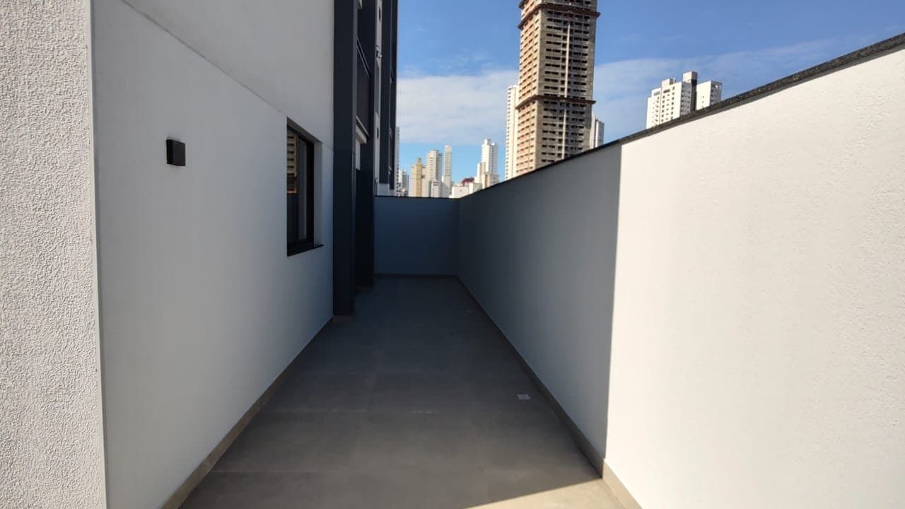 Apartamento de 2 quartos com 1 suíte e 117 m² em Bal. Camboriú