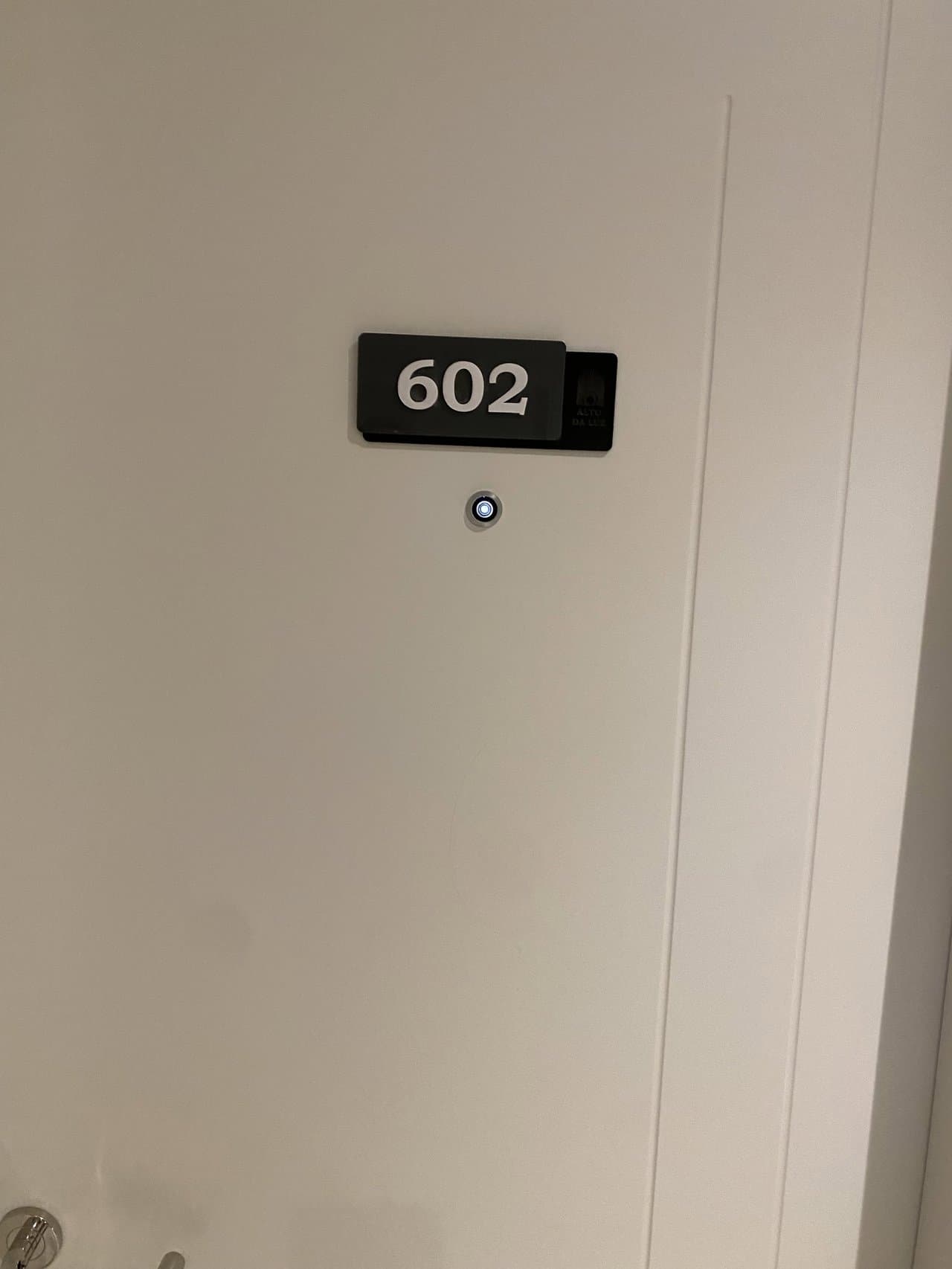 Apartamento de 2 quartos com 1 suíte e 61 m² em Bal. Camboriú