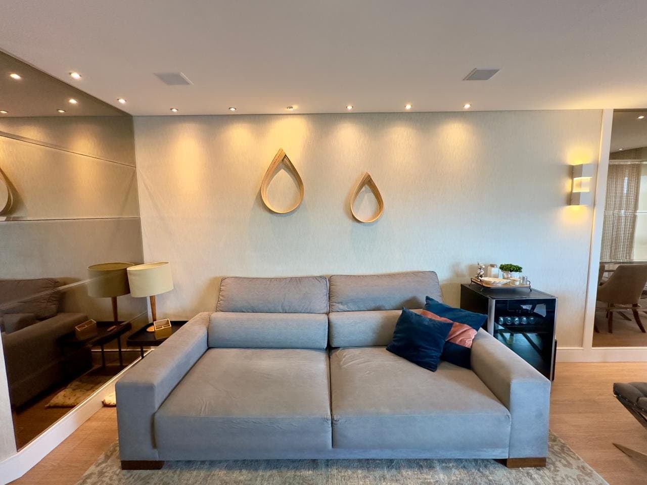 Apartamento de 3 quartos com 1 suíte e 121 m² em Bal. Camboriú