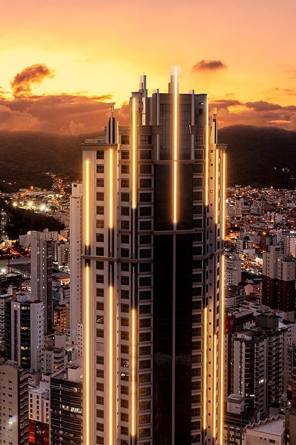 Apartamento de 4 quartos com 4 suítes e 182 m² em Bal. Camboriú