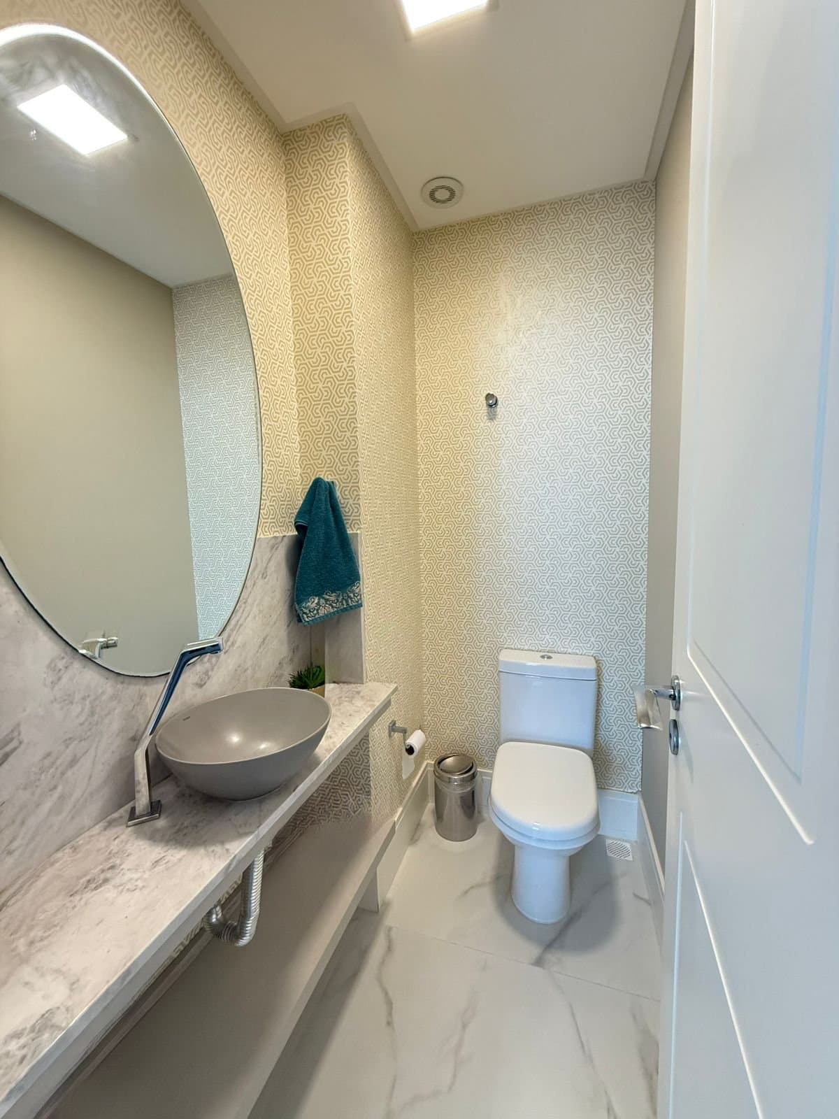 Apartamento de 3 quartos com 3 suítes e 151 m² em Bal. Camboriú
