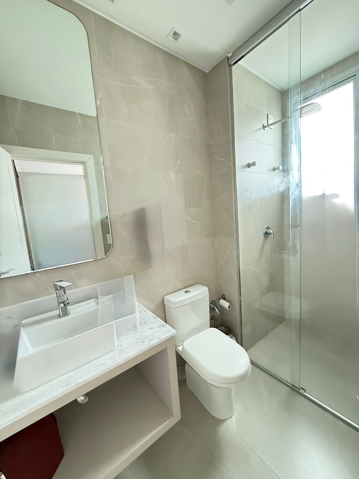 Apartamento de 3 quartos com 3 suítes e 151 m² em Bal. Camboriú