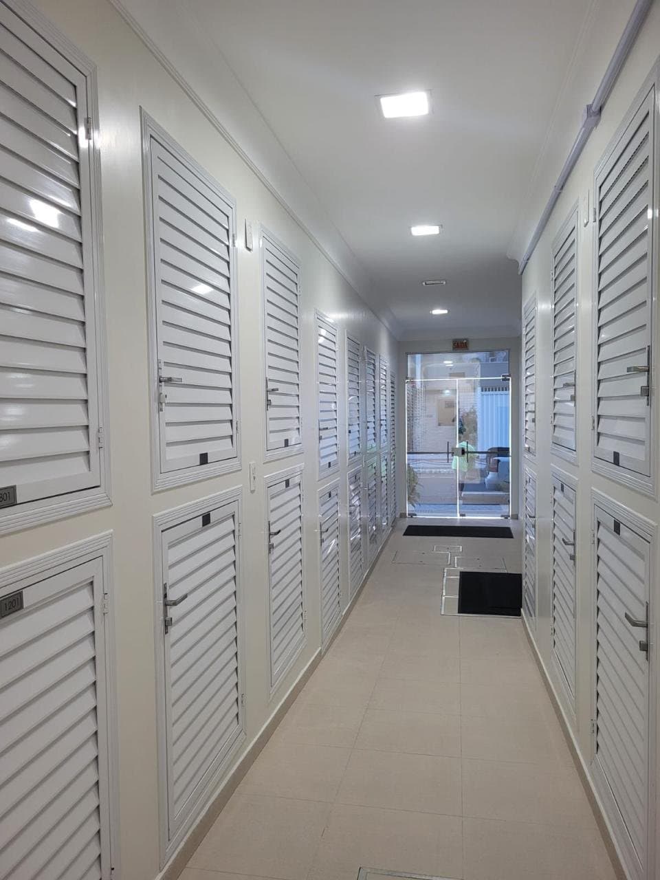 Apartamento de 3 quartos com 3 suítes e 252 m² em Bal. Camboriú