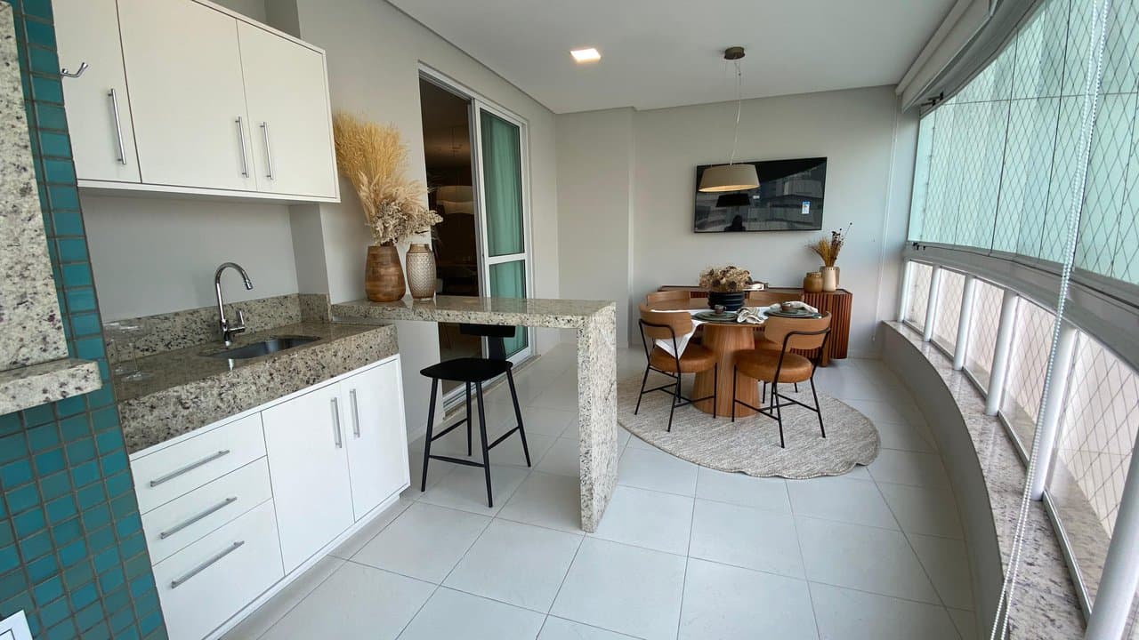 Apartamento de 3 quartos com 1 suíte e 139 m² em Bal. Camboriú
