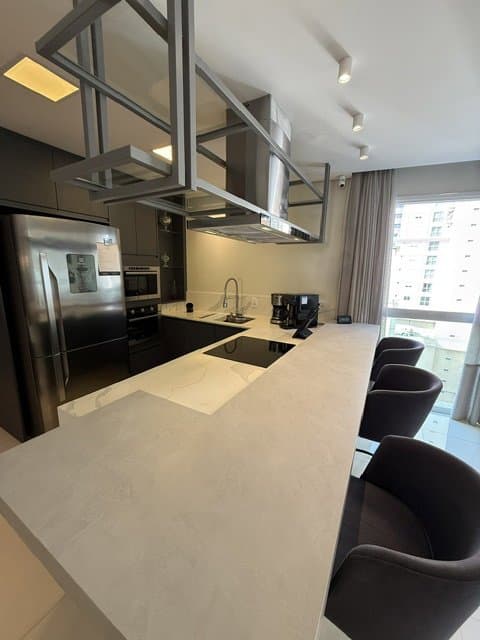 Apartamento de 3 quartos com 3 suítes e 127 m² em Bal. Camboriú