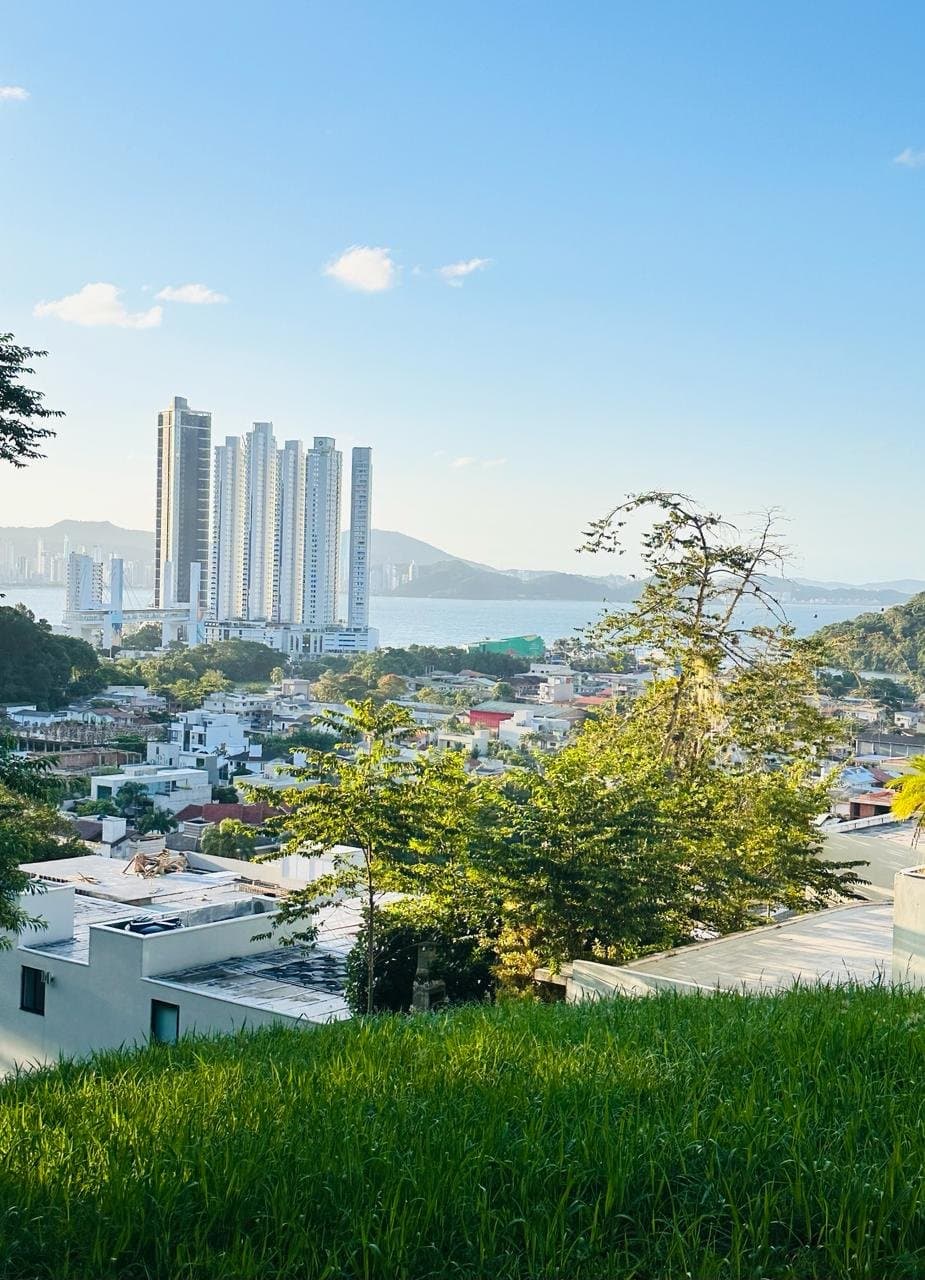 Terreno em Bal. Camboriú