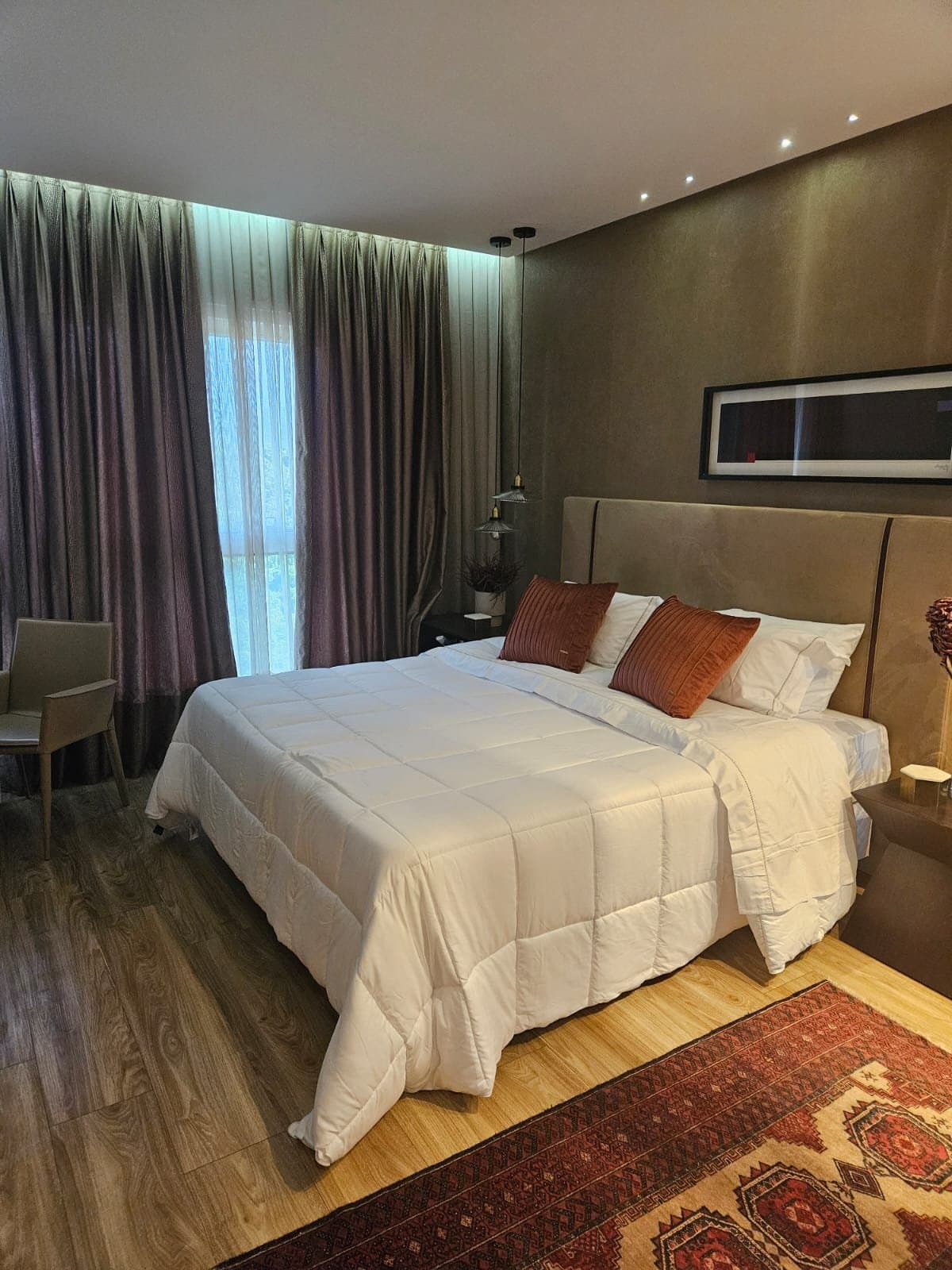 Apartamento de 3 quartos com 3 suítes e 187 m² em Bal. Camboriú
