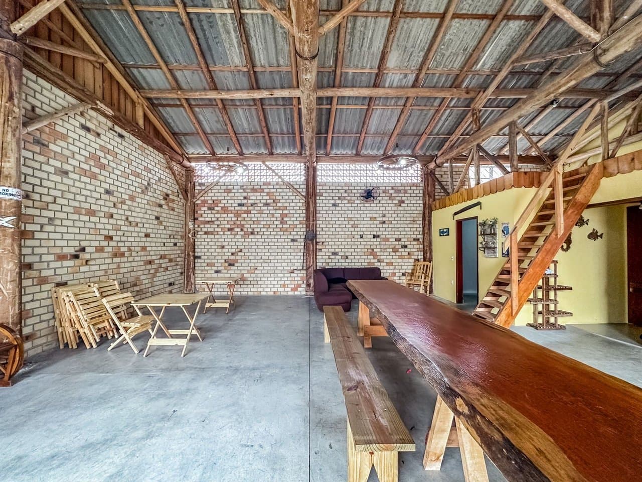 Shed 140 m² em Jardim Iate Clube, Bal. Camboriú