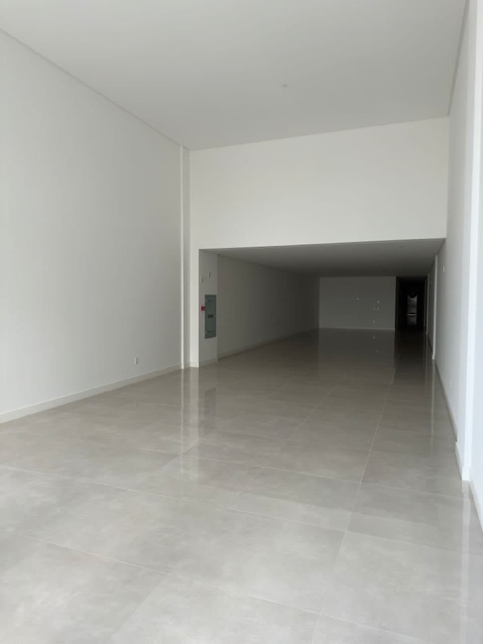 Sala Comercial 218 m² em Centro, Bal. Camboriú