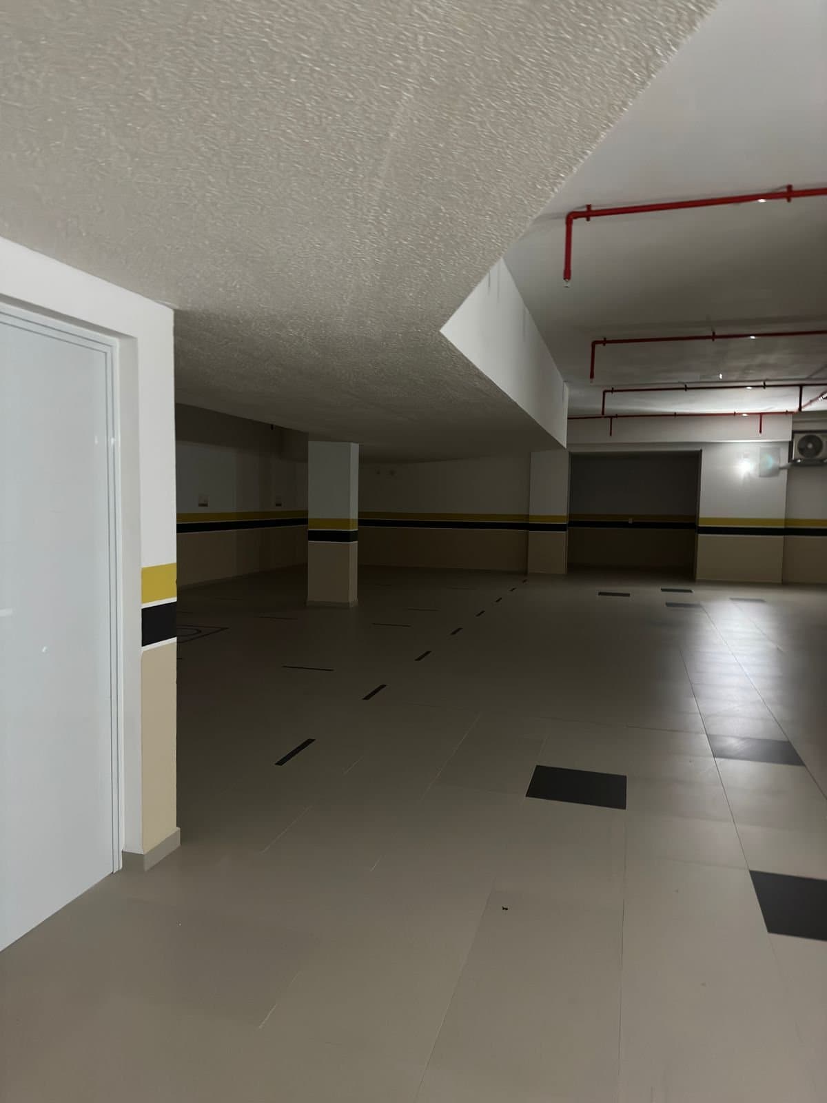 Sala Comercial 218 m² em Centro, Bal. Camboriú