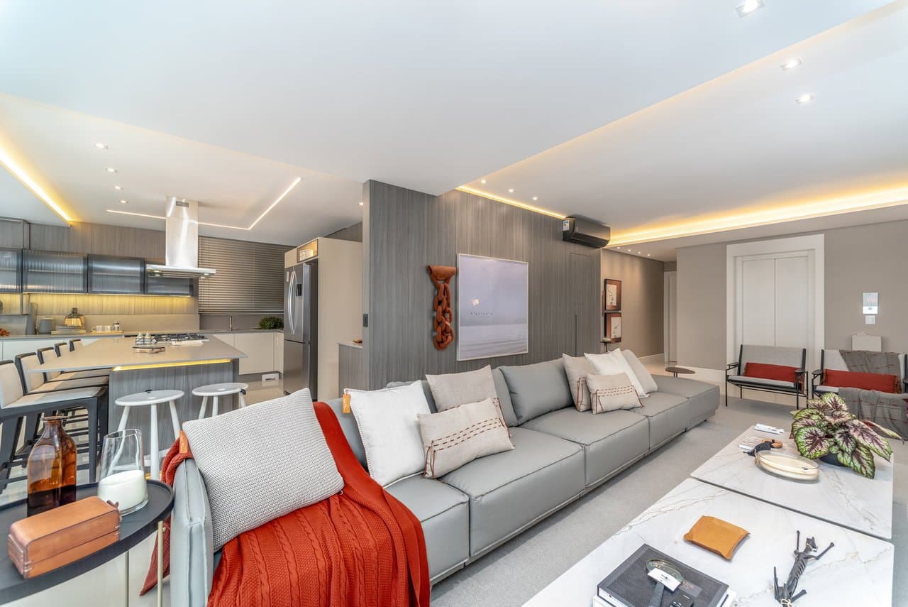 Apartamento de 4 quartos com 4 suítes e 237 m² em Centro, Bal. Camboriú