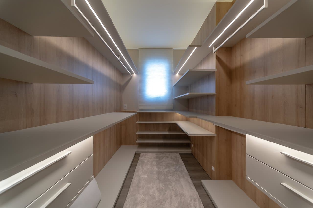 Apartamento de 4 quartos com 4 suítes e 233 m² em Centro, Bal. Camboriú