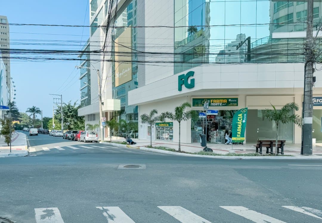 Sala Comercial 47 m² em Pioneiros, Bal. Camboriú