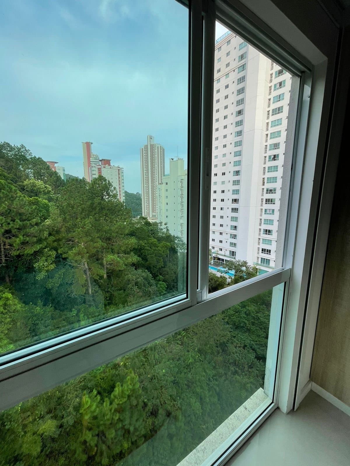Apartamento de 3 quartos com 1 suíte e 119 m² em Pioneiros, Bal. Camboriú
