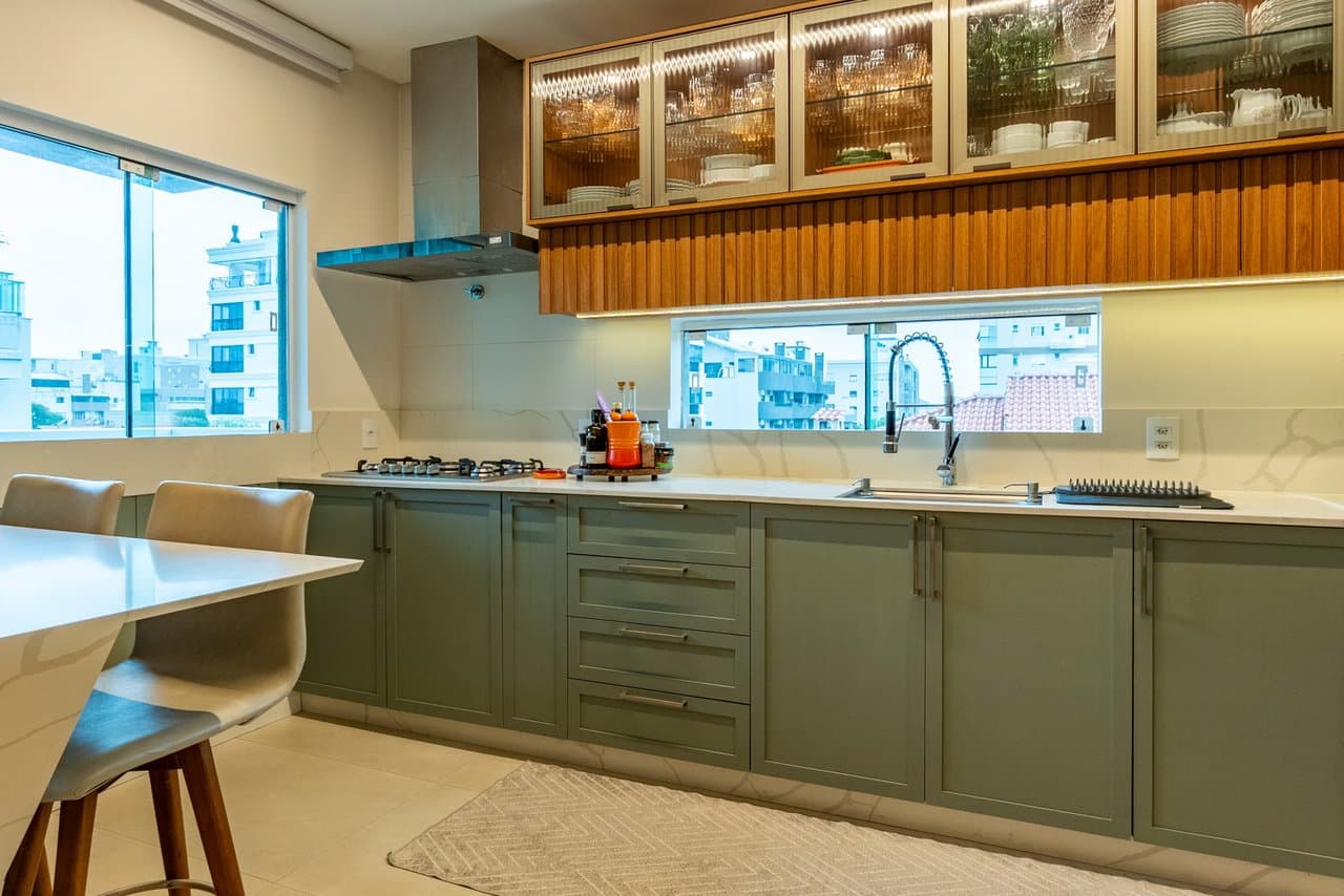 Apartamento de 3 quartos com 3 suítes e 130 m² em Bombinhas