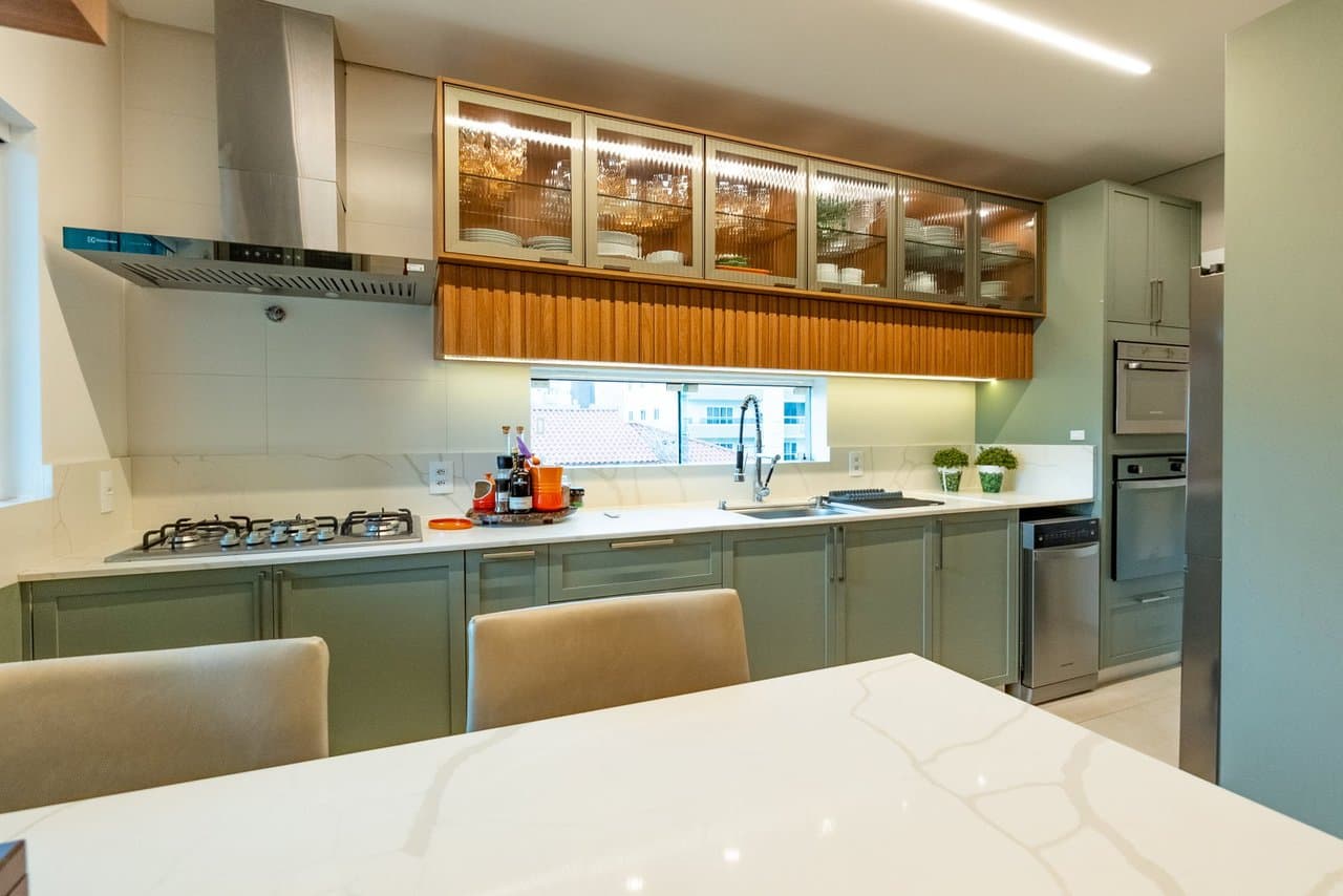 Apartamento de 3 quartos com 3 suítes e 130 m² em Bombinhas