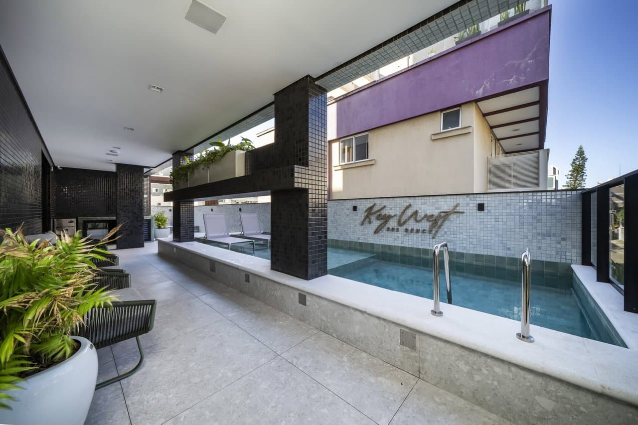 Apartamento de 2 quartos com 2 suítes e 80 m² em Bombinhas