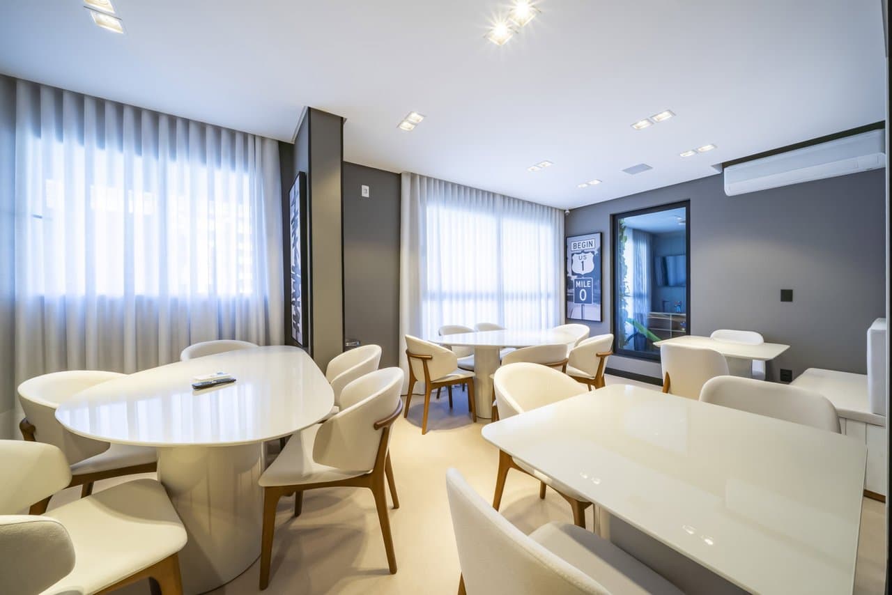 Apartamento de 2 quartos com 2 suítes e 80 m² em Bombinhas