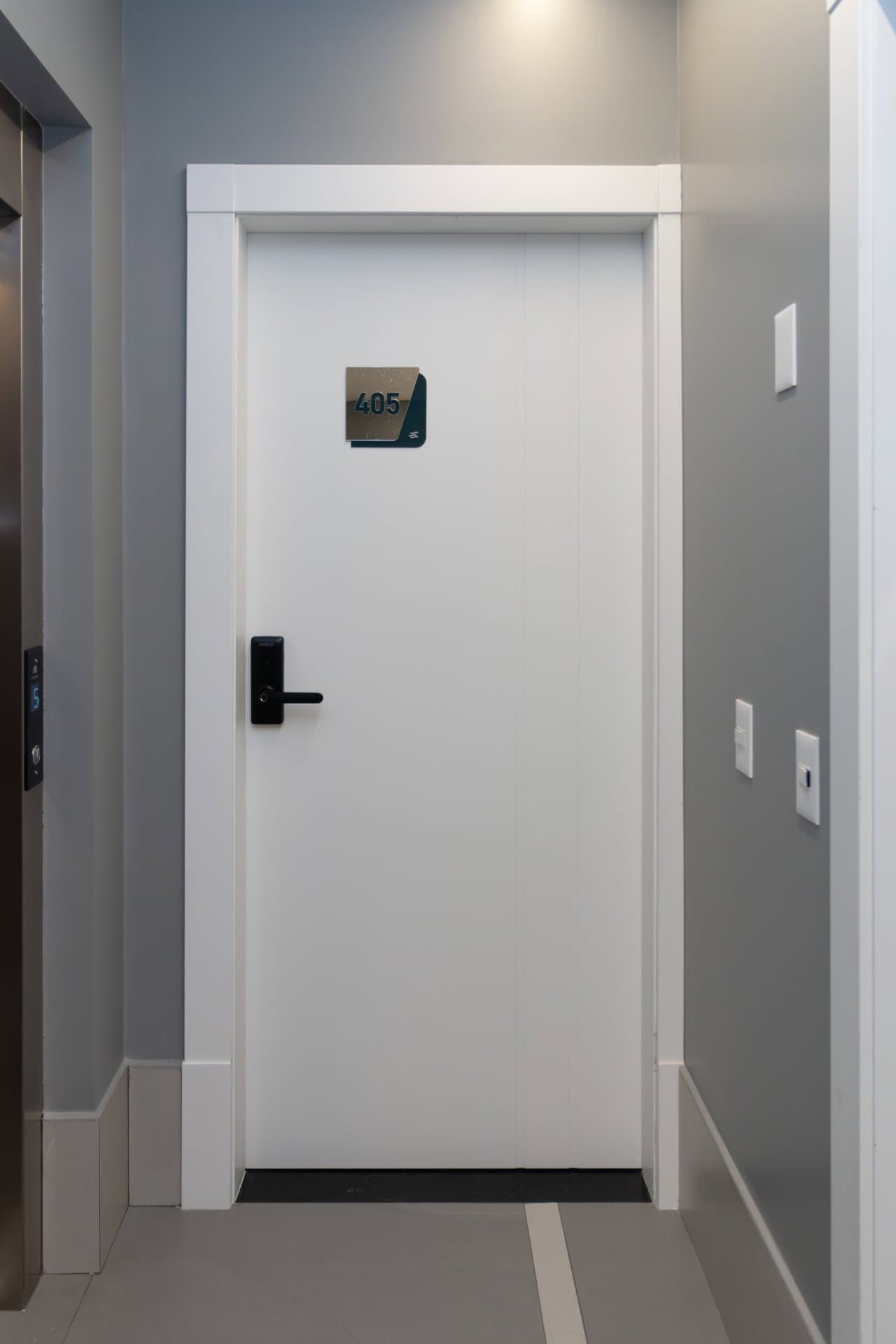 Apartamento de 4 quartos com 4 suítes e 210 m² em Bombinhas