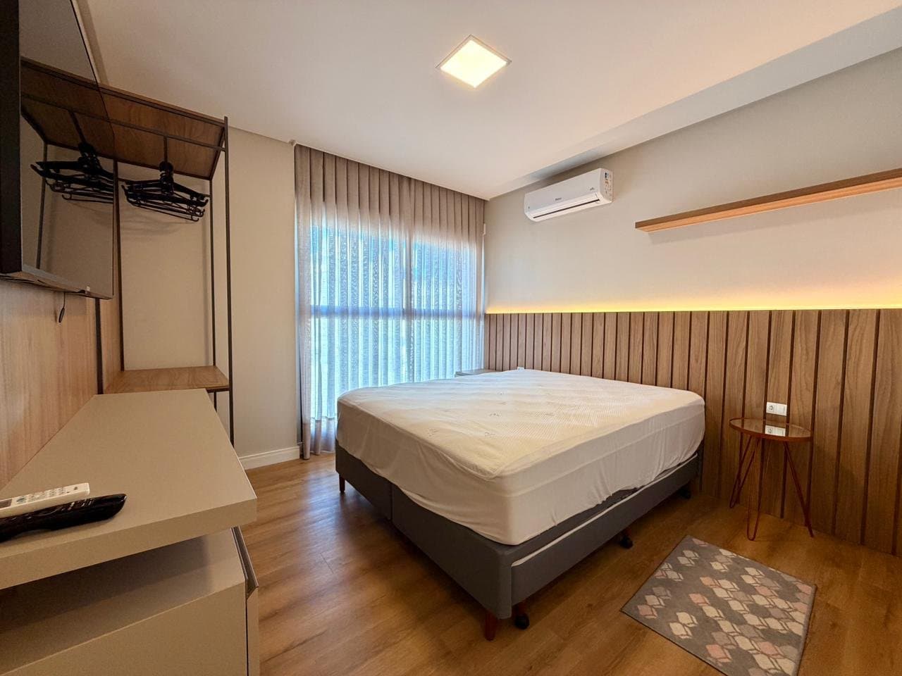 Apartamento de 3 quartos com 3 suítes e 101 m² em Bombinhas