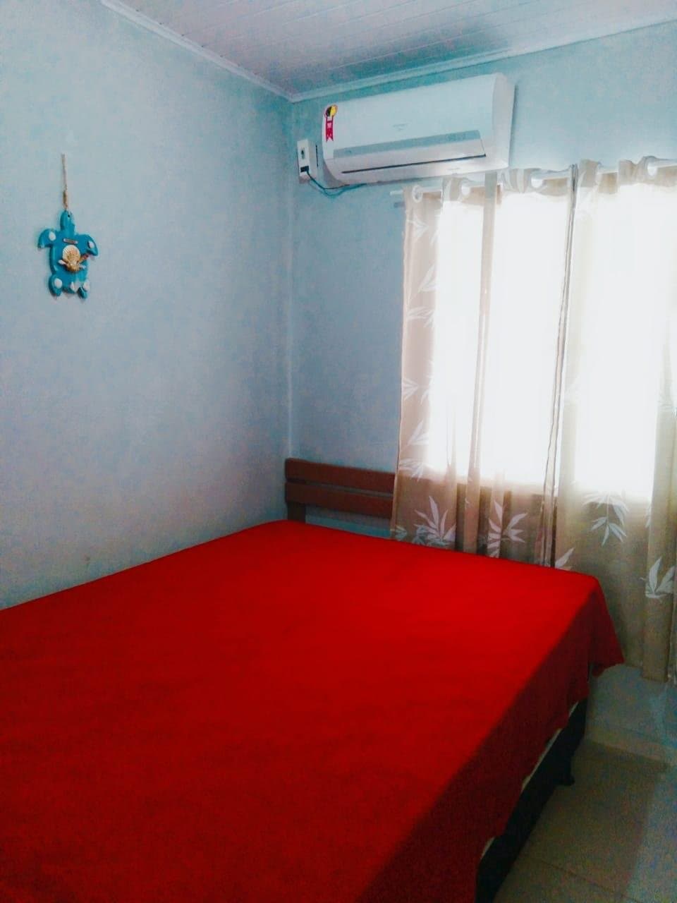 Casa de 2 quartos com 1 suíte e 190 m² em Bombinhas