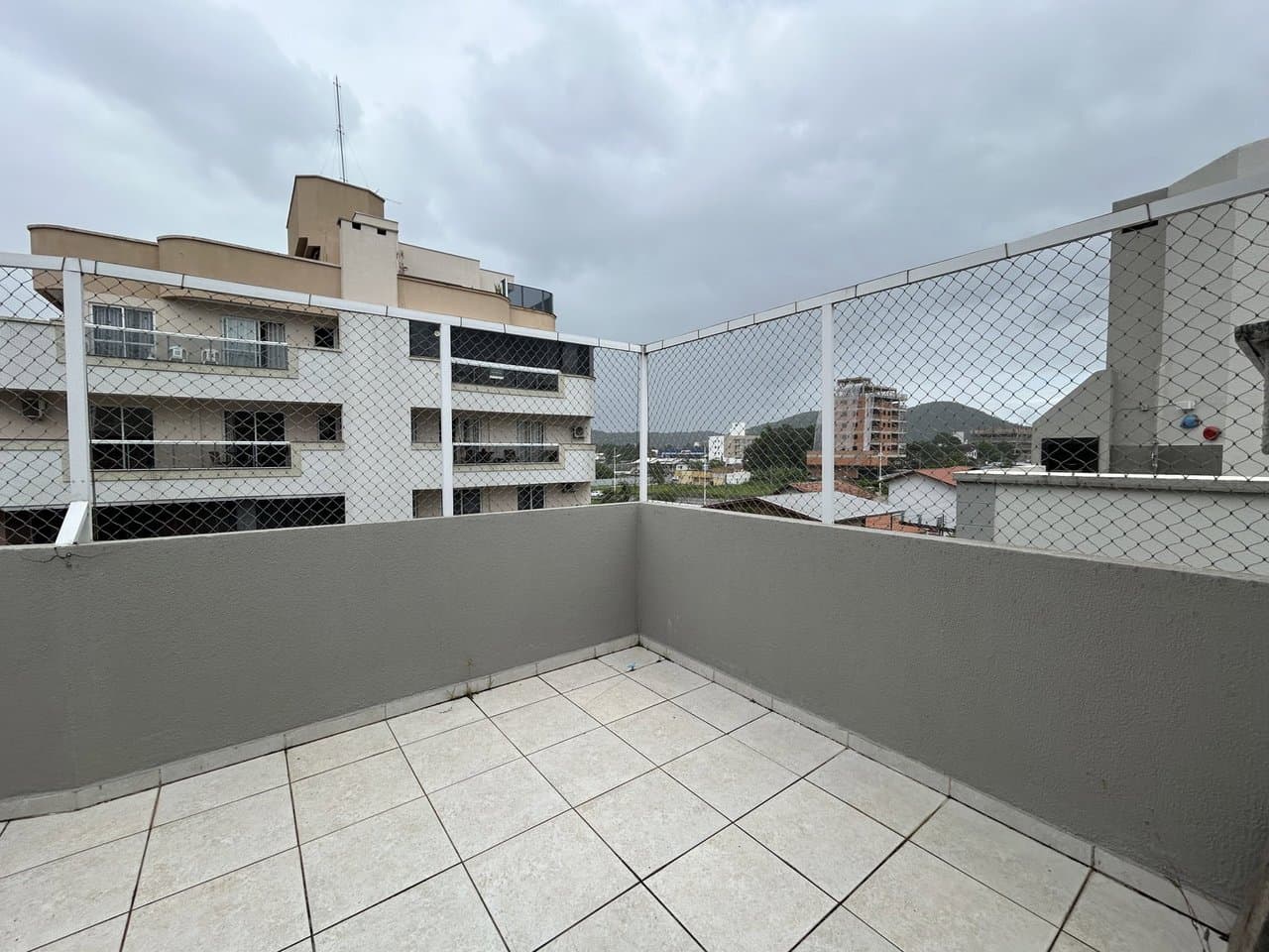 Apartamento de 2 quartos com 1 suíte e 109 m² em Bombinhas
