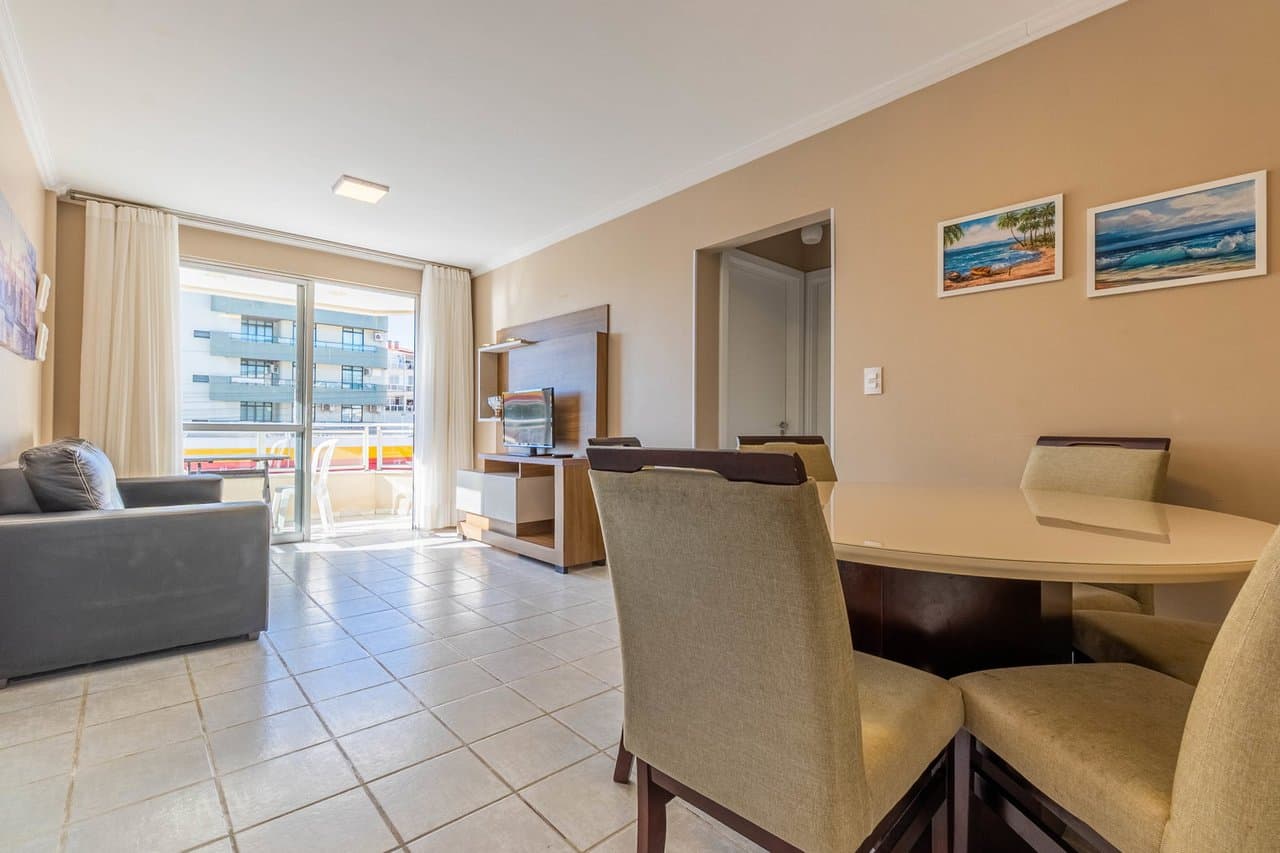 Apartamento de 2 quartos com 1 suíte e 83 m² em Bombinhas