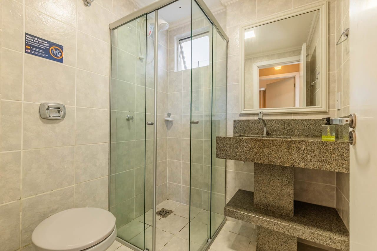 Apartamento de 2 quartos com 1 suíte e 83 m² em Bombinhas