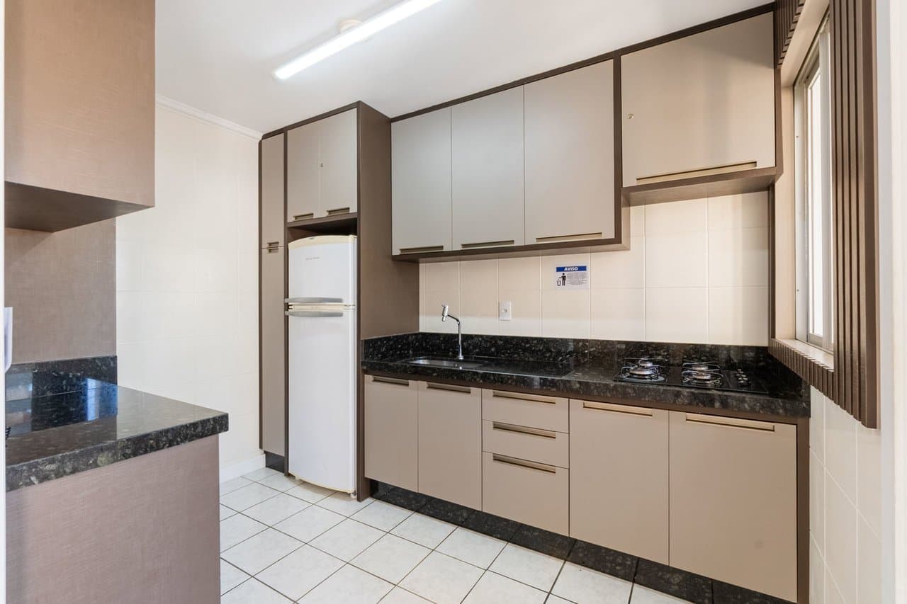 Apartamento de 2 quartos com 1 suíte e 83 m² em Bombinhas