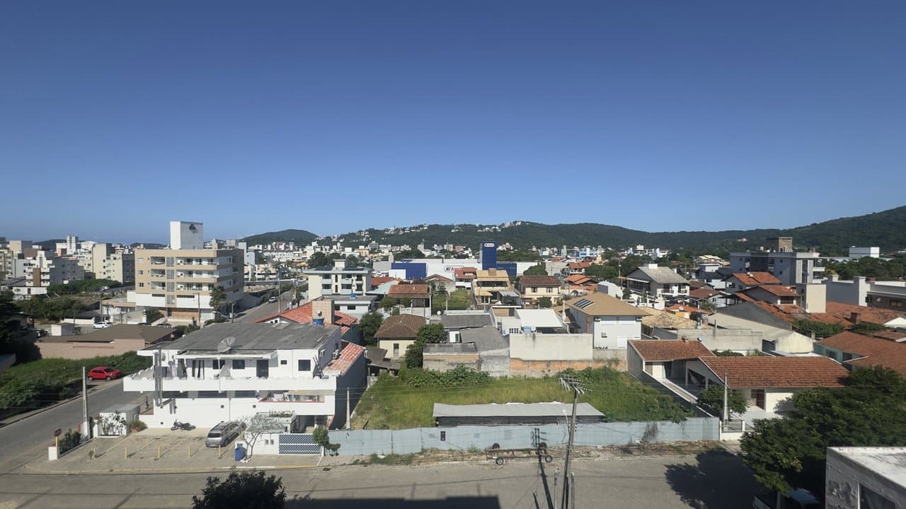 Cobertura de 3 quartos com 3 suítes e 103 m² em Bombas, Bombinhas