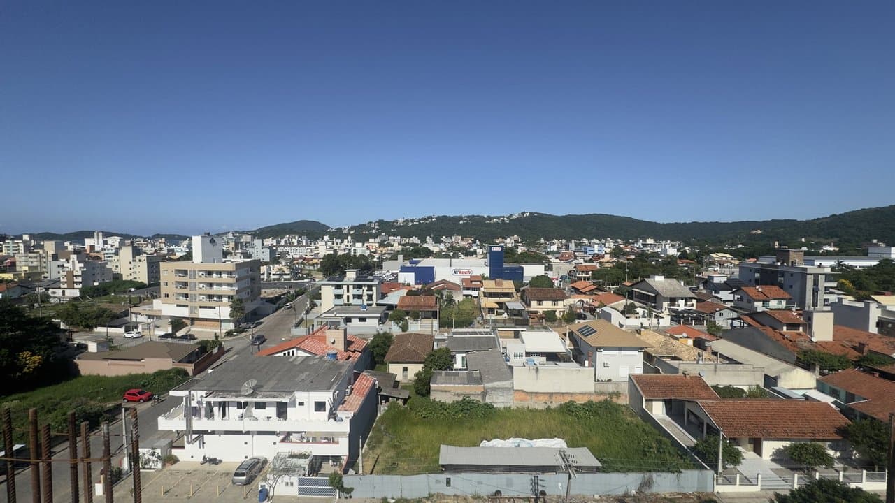 Cobertura de 3 quartos com 3 suítes e 103 m² em Bombas, Bombinhas