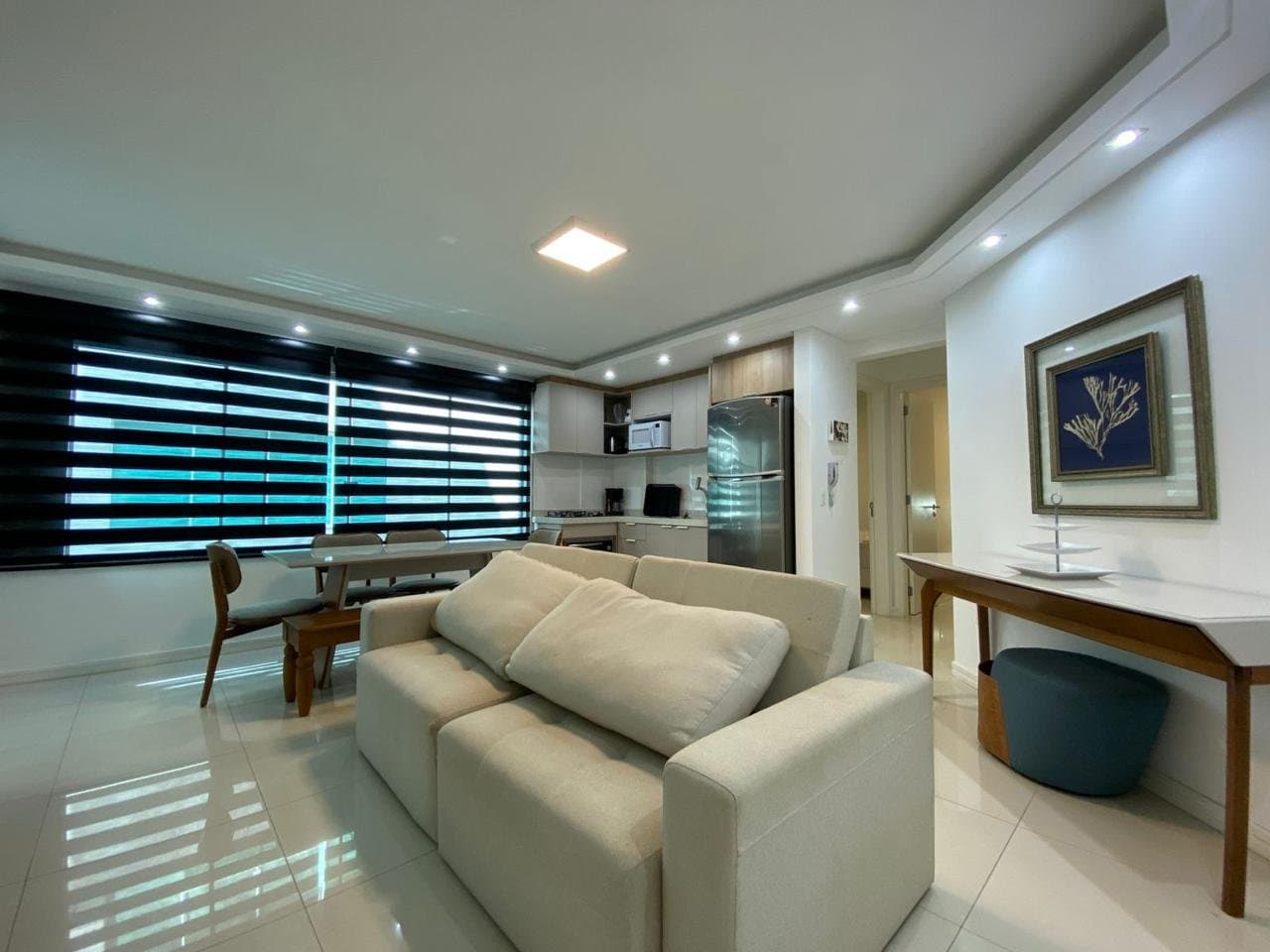 Apartamento de 2 quartos com 1 suíte e 72 m² em Bombinhas