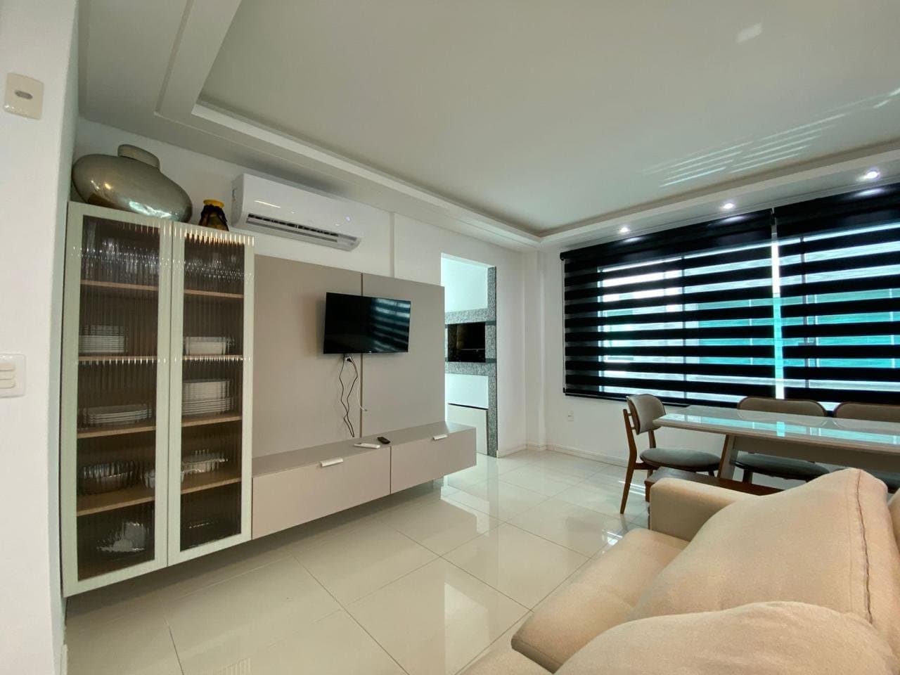 Apartamento de 2 quartos com 1 suíte e 72 m² em Bombinhas