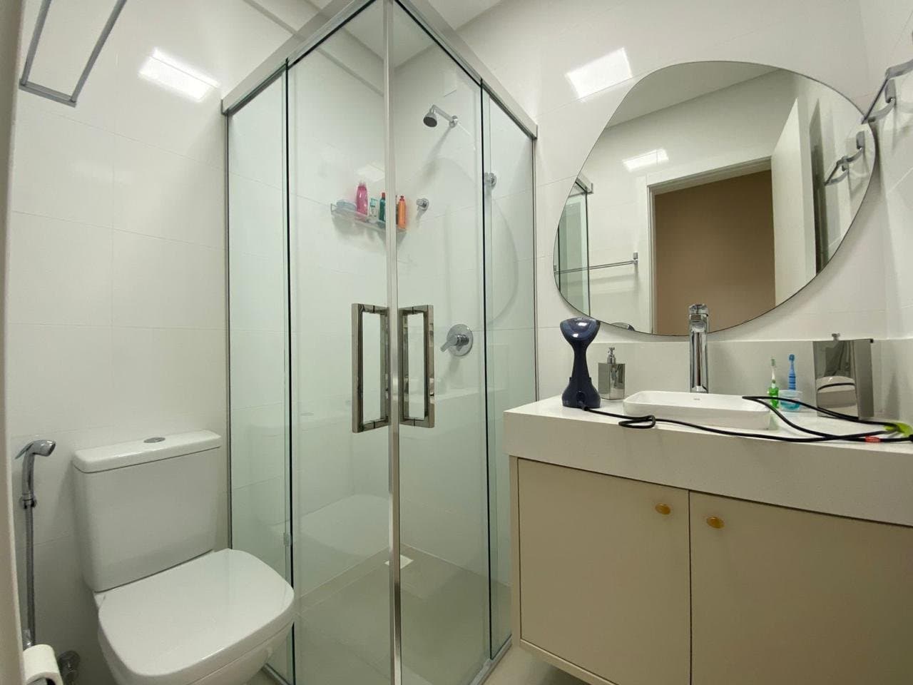 Apartamento de 3 quartos com 3 suítes e 160 m² em Bombinhas