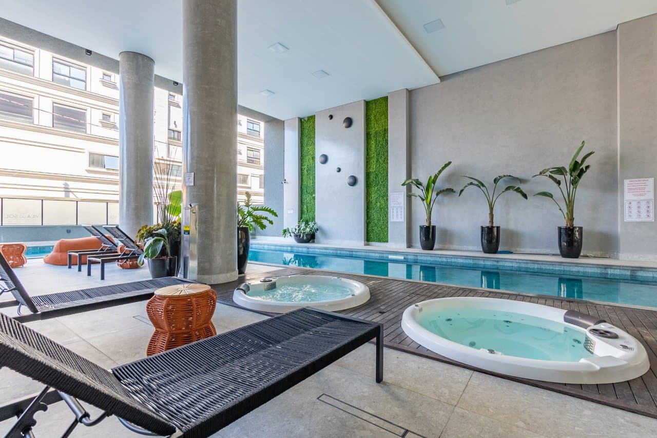 Apartamento de 3 quartos com 3 suítes e 160 m² em Bombinhas