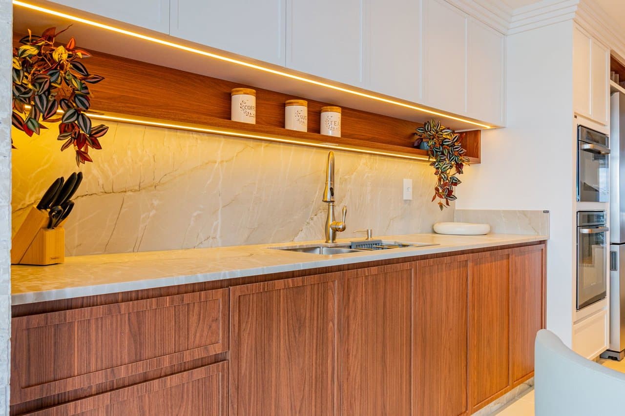 Casa de 4 quartos com 4 suítes e 180 m² em Bombinhas