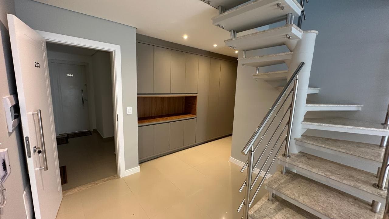 Cobertura de 2 quartos com 1 suíte e 151 m² em Bombinhas
