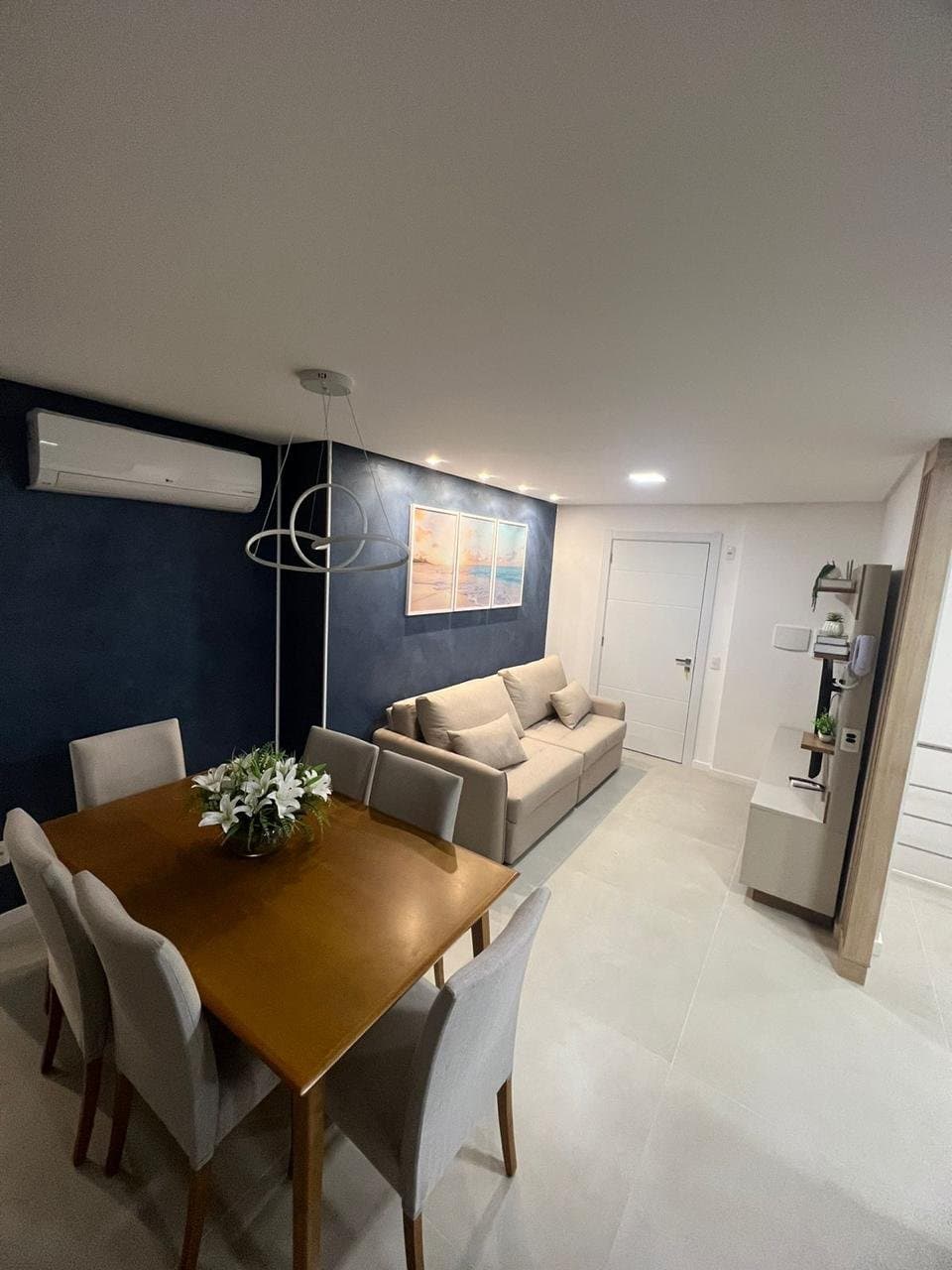 Apartamento de 2 quartos com 2 suítes e 114 m² em Bombinhas
