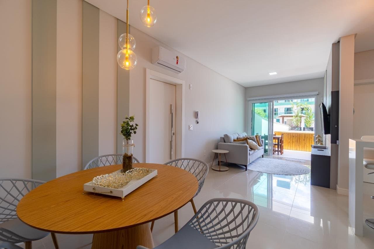 Apartamento de 1 quarto com 1 suíte e 70 m² em Bombinhas