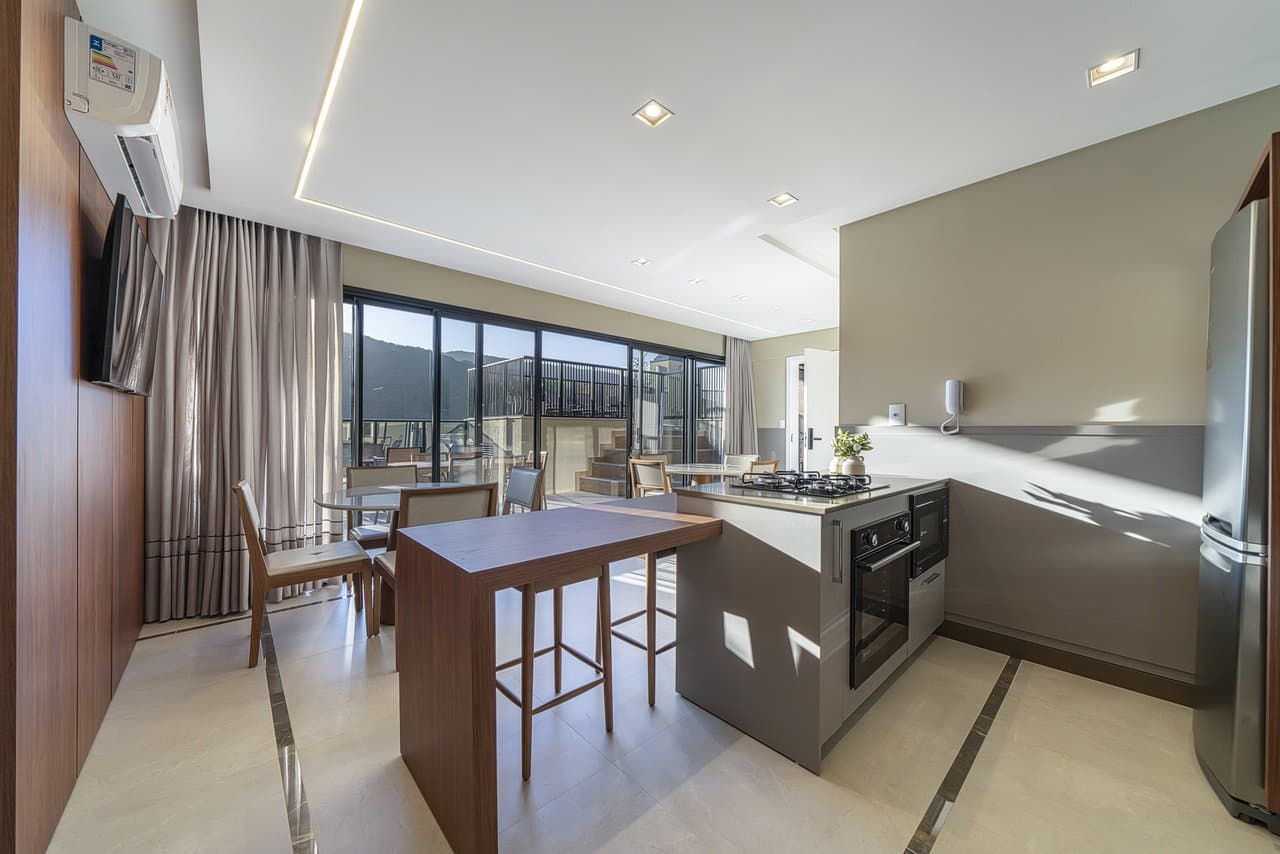 Apartamento de 3 quartos com 3 suítes e 157 m² em Bombinhas