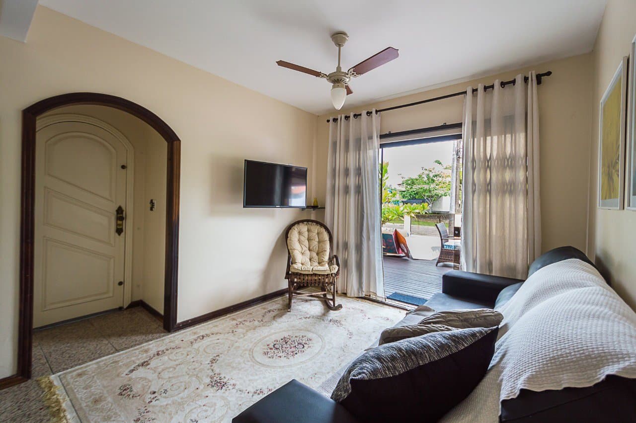 Casa de 3 quartos e 160 m² em Morrinhos, Bombinhas